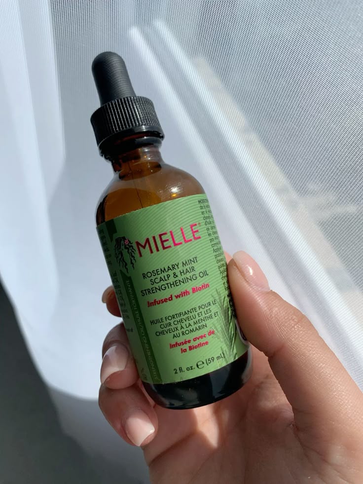 Mielle Rosemary oil